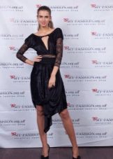 Dress with lantern sleeves