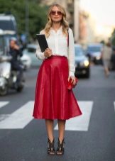 Leather tapered skirt