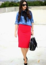 Red pencil skirt combined with denim shirt