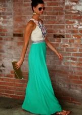 Combining a floor-length skirt with sandals
