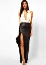 Summer evening skirt with a slit