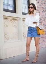 Short denim pencil length skirt for summer