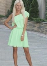 Short light green dress