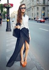 jupe longue fendue en mousseline