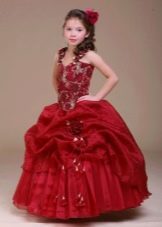 Chic burgundy ball gown for girls