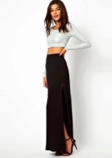Long skirt with slit