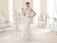 Robe de mariée en dentelle Nicole Fashion Group