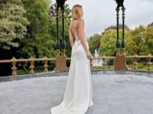 Wedding dress with open back illusion
