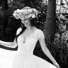 Arava Kashdan Lace Sleeve Wedding Dress