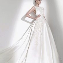 Wedding dress from Elie Saab closed