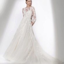 Wedding dress from the 2015 collection by Elie Saab in lace
