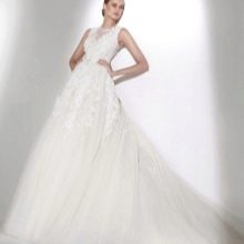 Wedding dress from the 2015 collection by Elie Saab in chiffon
