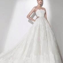 Wedding dress from the collection 2015 from Elie Saab is magnificent