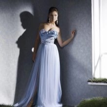 Evening dress with a fluffy skirt size 50