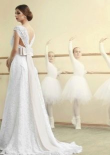 Wedding dress with wide straps