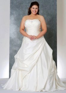 Wedding dress for a girl with lush breasts