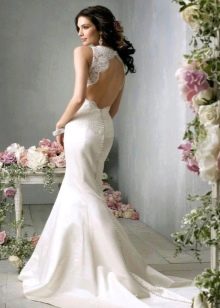 Wedding dress with lace open back
