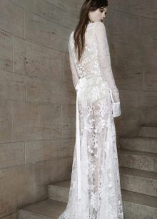 Lace wedding dress by Wong