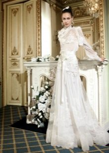 Vintage wedding dress from Yolan Cris