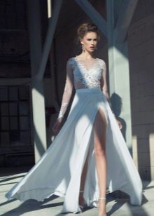 Sexy slit from the hip on a wedding dress