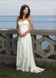 Empire wedding dress for short