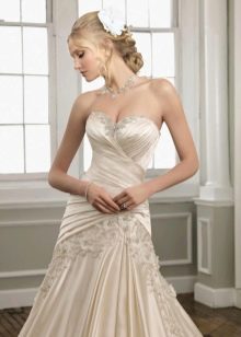 Shiny Fabric Wedding Dress