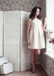 Wedding puffy dress for pregnant brides