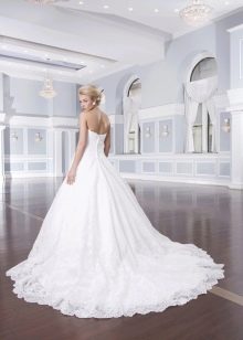 Wedding dress with a cascading train
