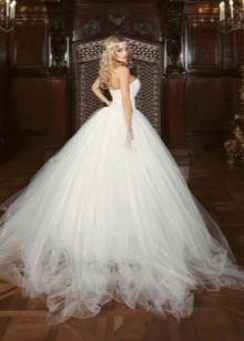 Lush chiffon wedding dress