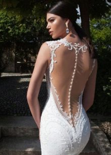 open back buttoned wedding dress
