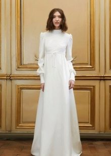 Fully closed wedding dress