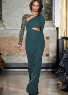 Evening dress green to the floor with sleeves