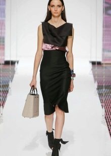 Short sheath evening dress