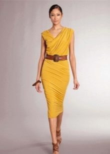 Colored evening dress is not expensive