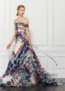 Inexpensive evening dress made of chiffon