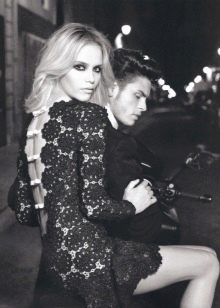 Knitted evening dress from round motifs