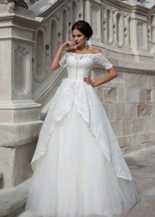 Crystal Design Front Closure Wedding Dress