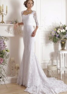 Lace wedding dress from the Idylly collection from Naviblue Bridal