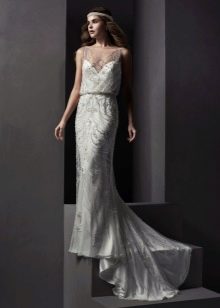 Retro style wedding dress to the floor