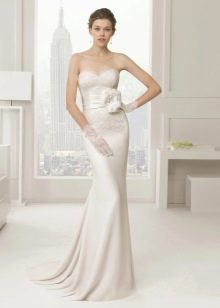 Straight wedding dress from Rosa Clara