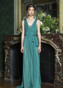 Evening dress in the Greek style