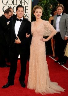 Scarlett Johansson in a dress by Elie Saab