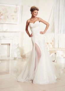 Wedding dress with a cut from Eva Utkina