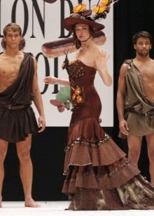 Floor-length chocolate evening dress