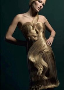Evening dress made of hair