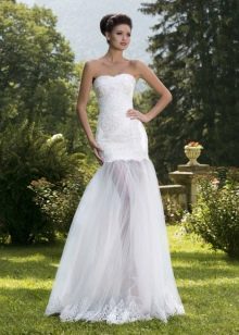Short wedding dress from the Brilliant collection by Hadassa