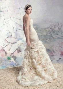 Robe de mariée Papilio à fleurs volumineuses