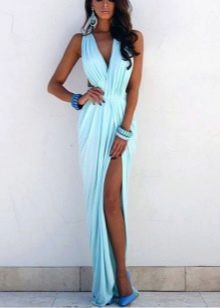 Accessories for a blue dress