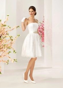 Wedding dress from the collection reflection from Kookla short puffy