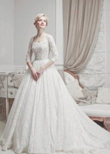 Lush wedding dress from the Tulipia Happy collection